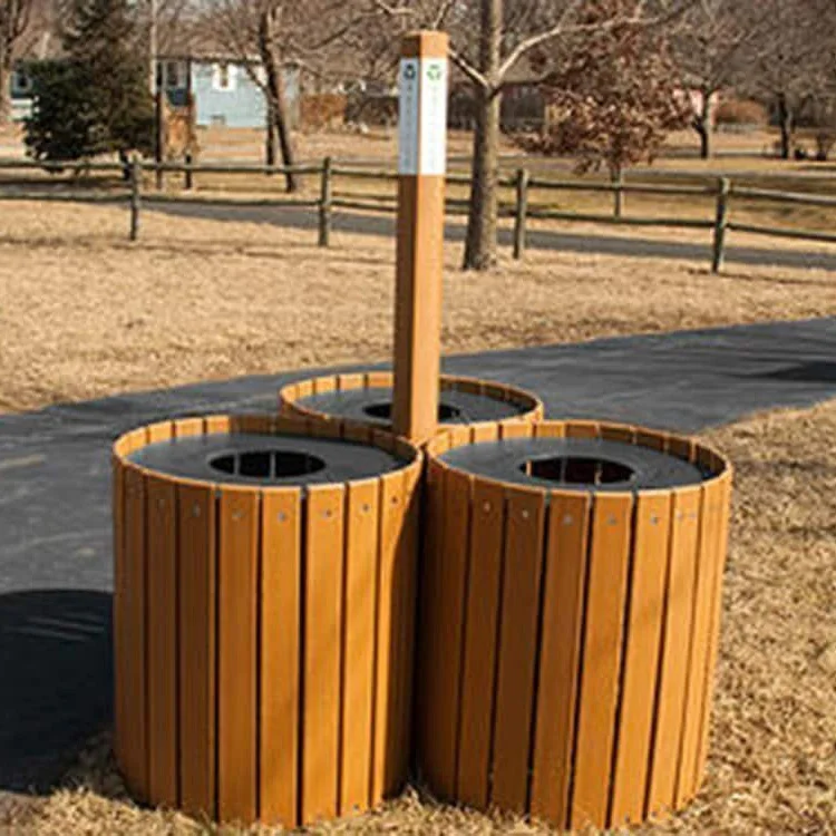 JP3RRC Wooden trash cans in a park setting.