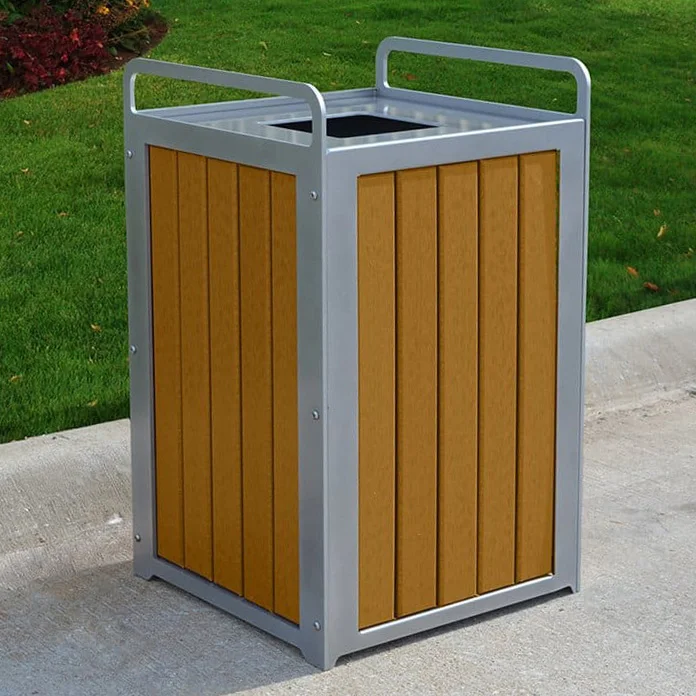 PB-32PLZSFCED Outdoor trash can on sidewalk.