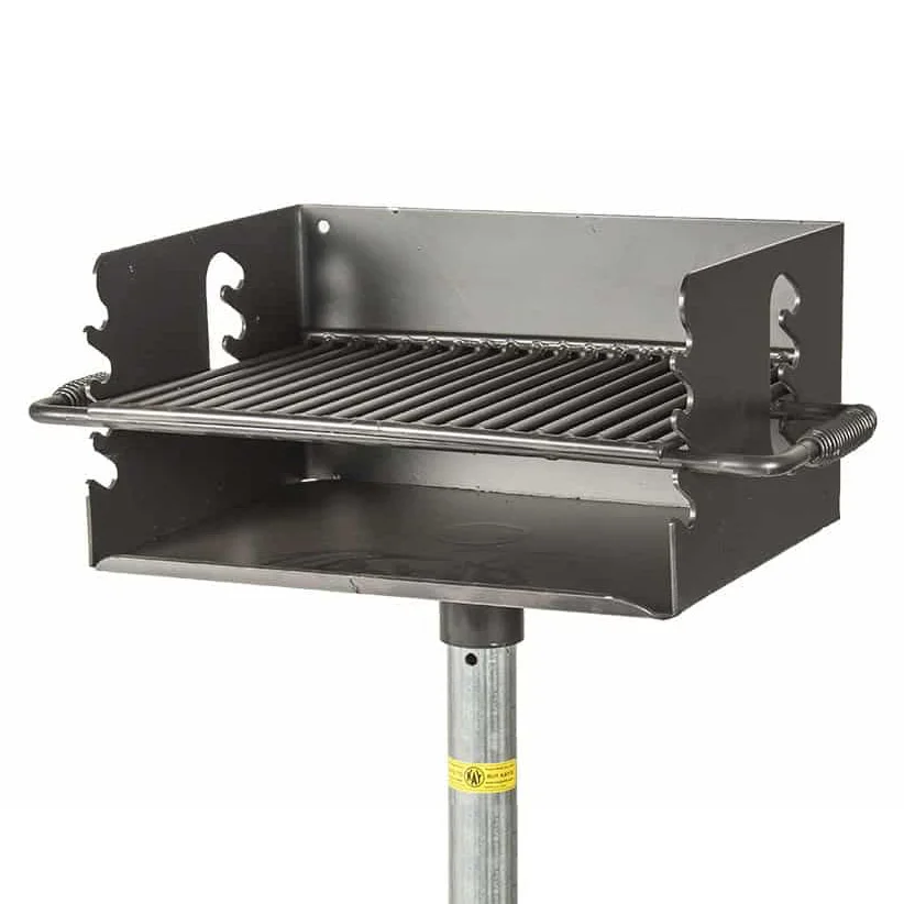 SF16Grill15r Outdoor grill on a stand.