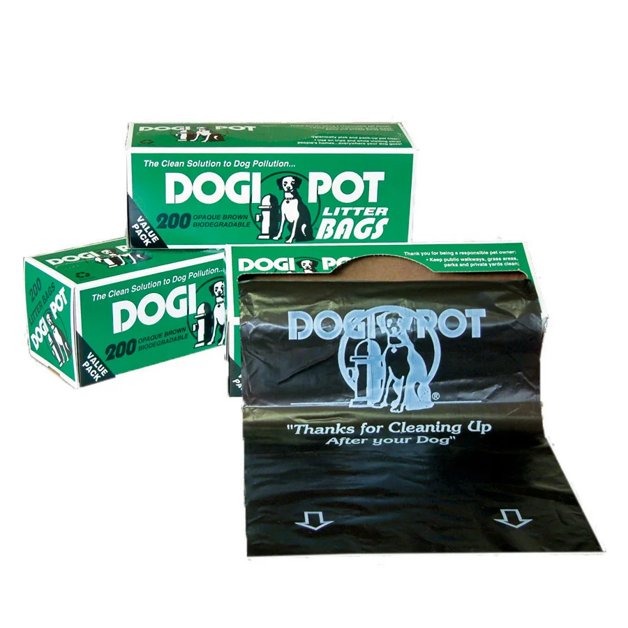 Dog Pot Litter Bags in green packaging.