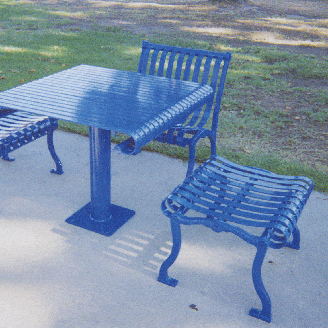 1-blue-IVLT Blue metal park bench and table set.